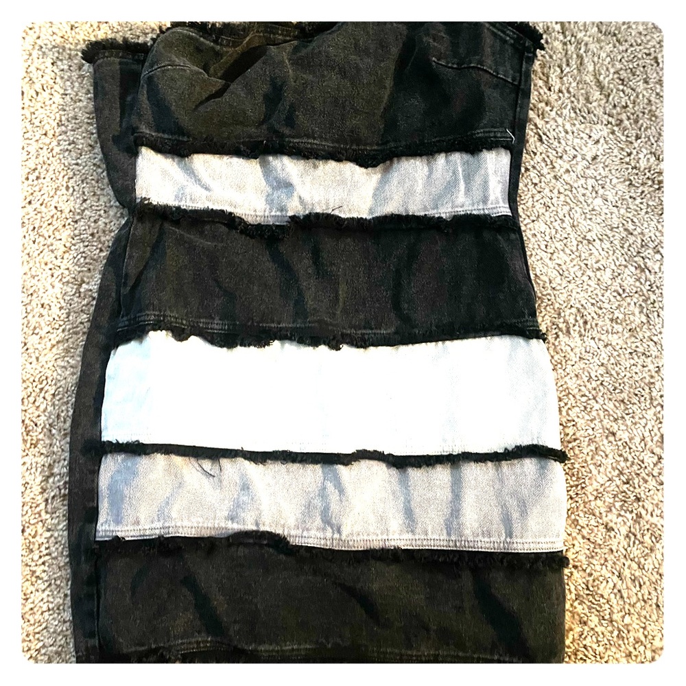 FOREVER 21 Cherry Mellow Jean Skirt Tube Top - L